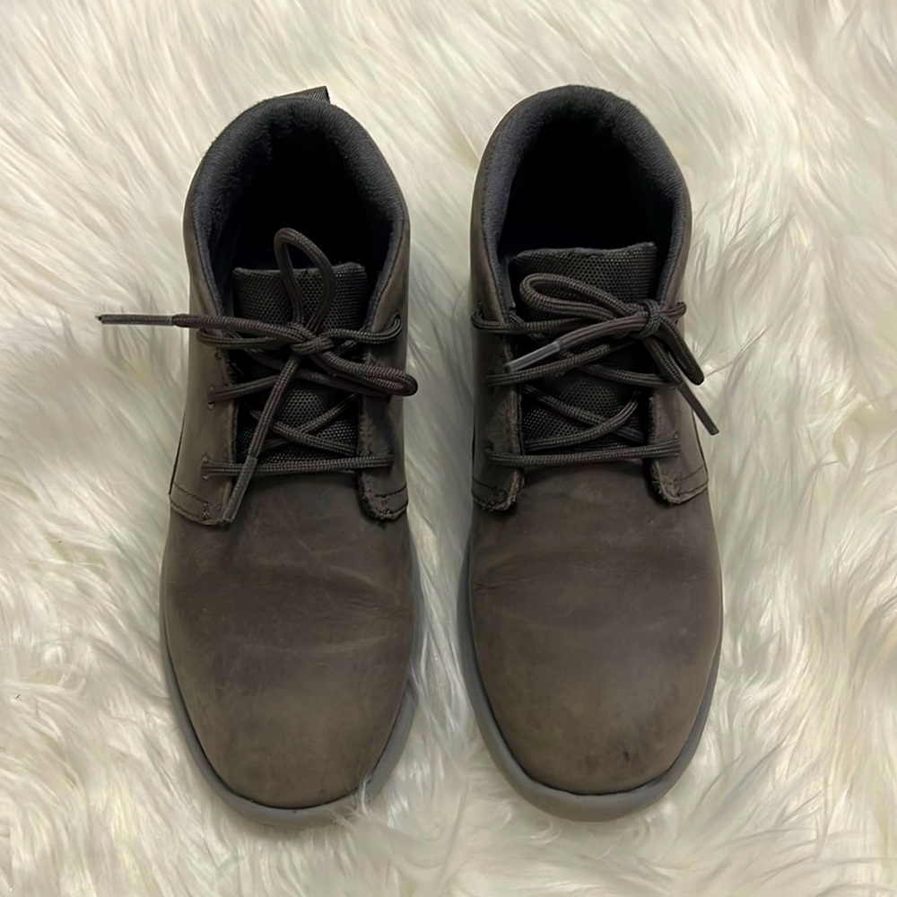 Gray boots for boys